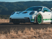 保时捷发布了特别版911GT3RS以纪念CarreraRS2.7诞生50周年