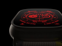 用户在AppleWatchUltra上遇到显示问题称屏幕在低光下太暗